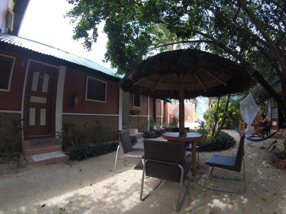 Carabao Guest House San Jose  Exterior photo